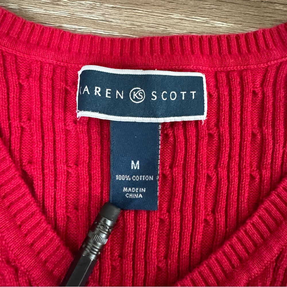 Like New KAREN SCOTT Red V Neck Sweater Size Medium - Picture 3 of 11